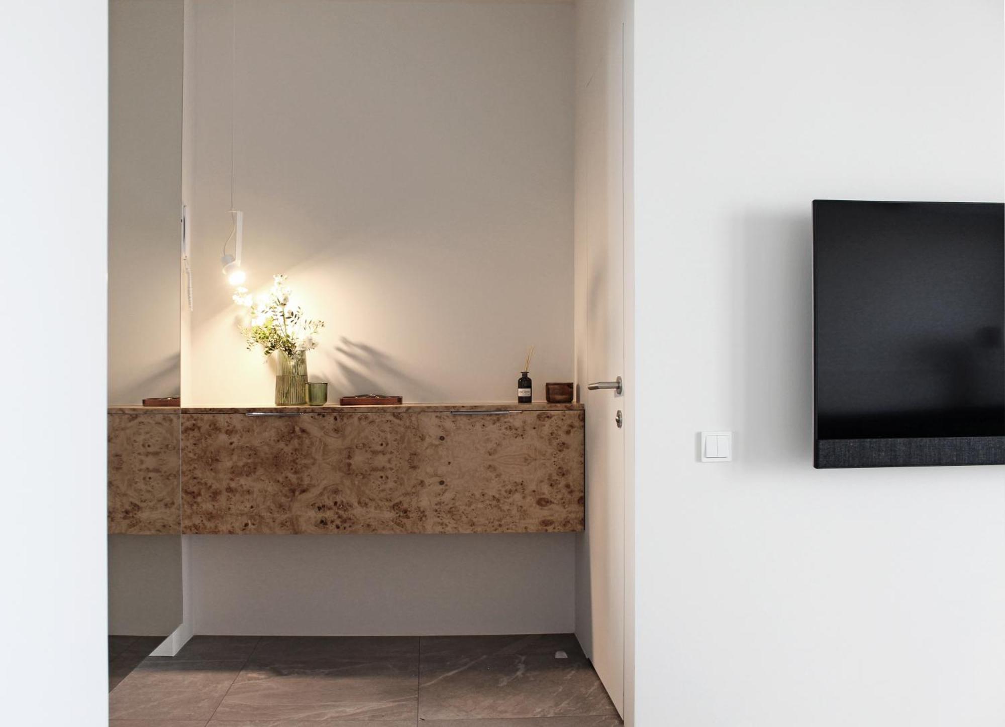 Apartament E L E V E N Iwano-Frankiwsk Zewnętrze zdjęcie